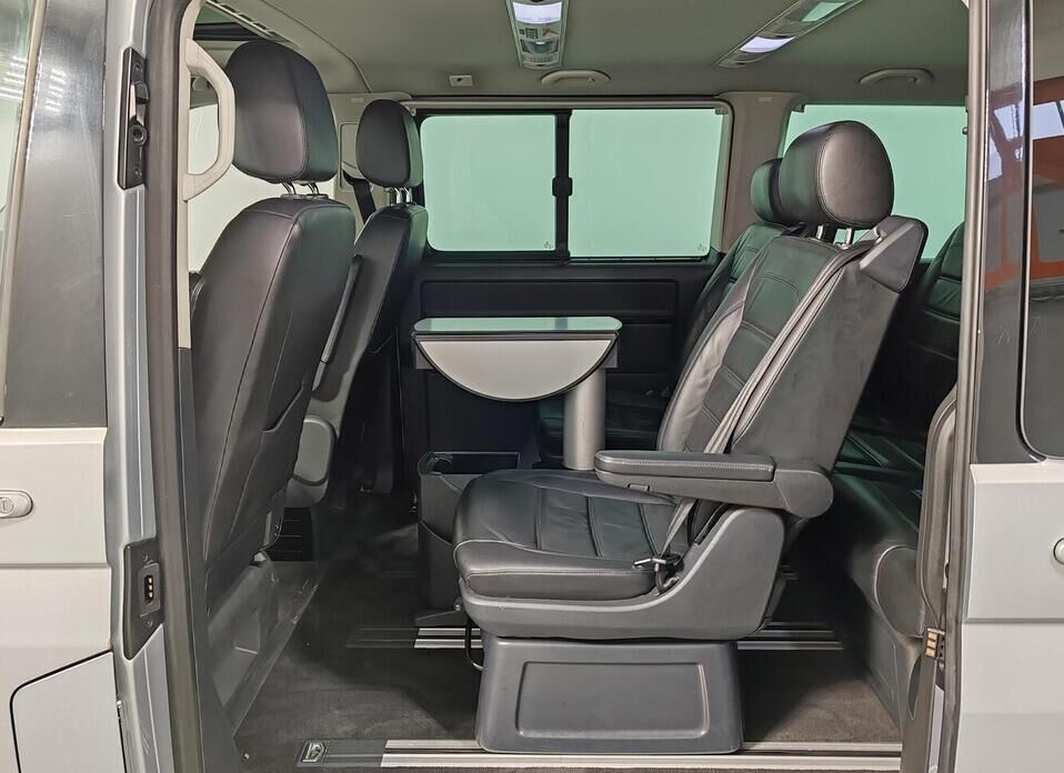 Volkswagen Multivan, T6 2.0d AMT (204 л.с.) 4WD