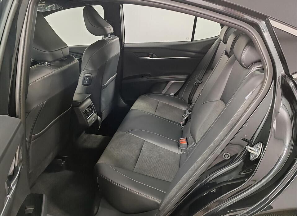 Toyota Camry, IX (XV80) China Market 2.0 CVT (173 л.с.)