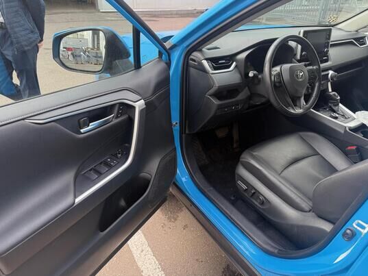 Toyota RAV4, V (XA50), 2019 г., 132 369 км