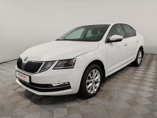 Skoda Octavia, 2020&nbsp;г., 61&nbsp;254&nbsp;км