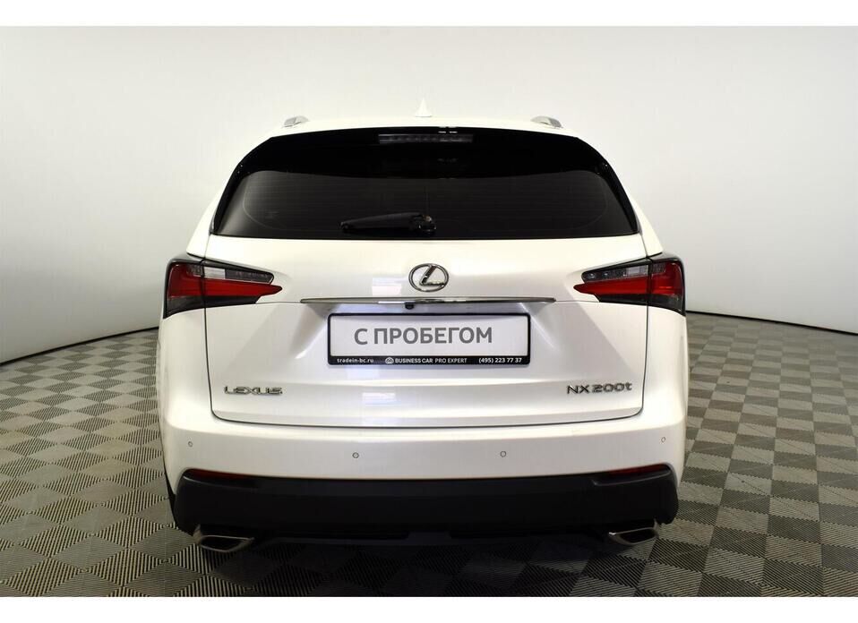 Lexus NX, I 200t 2.0 AT (238 л.с.) 4WD