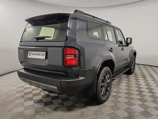 Toyota Land Cruiser Prado VX-L