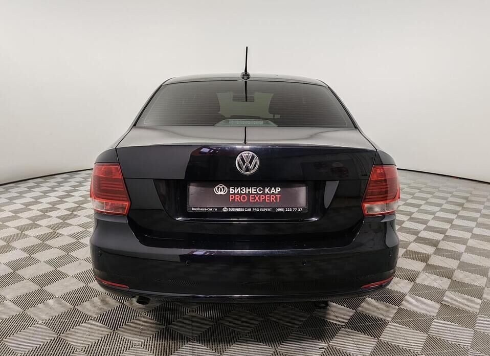 Volkswagen Polo, V Рестайлинг 1.6 AT (110 л.с.)