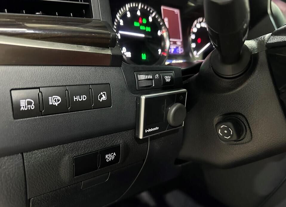 Lexus LX, III Рестайлинг 2 570 5.7 AT (367 л.с.) 4WD