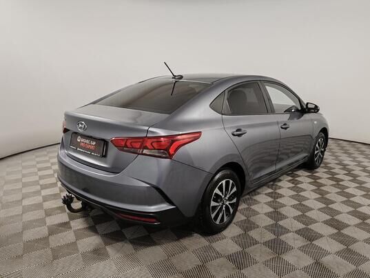 Hyundai Solaris, 2020&nbsp;г., 122&nbsp;113&nbsp;км
