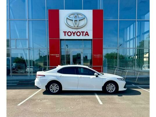 Toyota Camry, 2020 г., 118 968 км