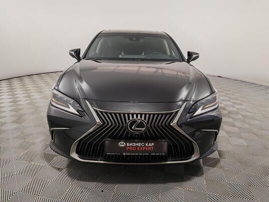 Lexus ES, 2019&nbsp;г., 106&nbsp;524&nbsp;км