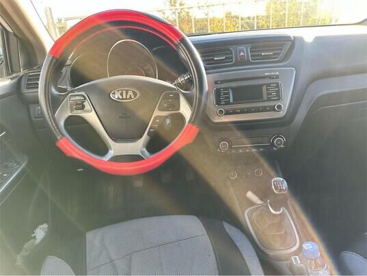 Kia Rio, III Рестайлинг, 2016 г., 180 848 км