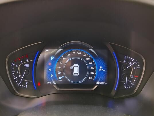 Hyundai Santa Fe, 2018 г., 125 281 км