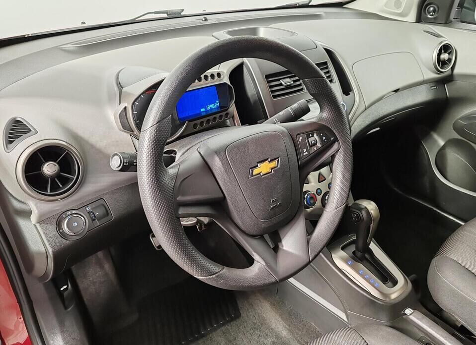Chevrolet Aveo, II 1.6 AT (115 л.с.)