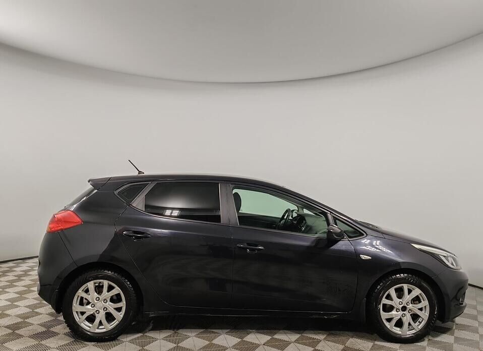 Kia Ceed, II 1.6 AT (129 л.с.)
