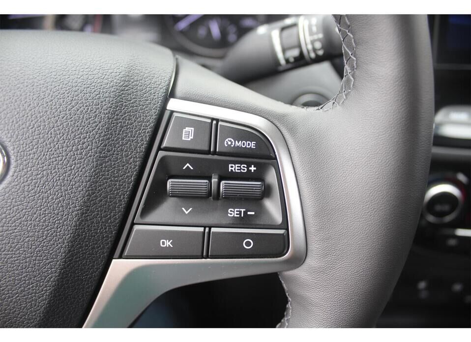 Hyundai Solaris 1.6 AT (123 л.с.)