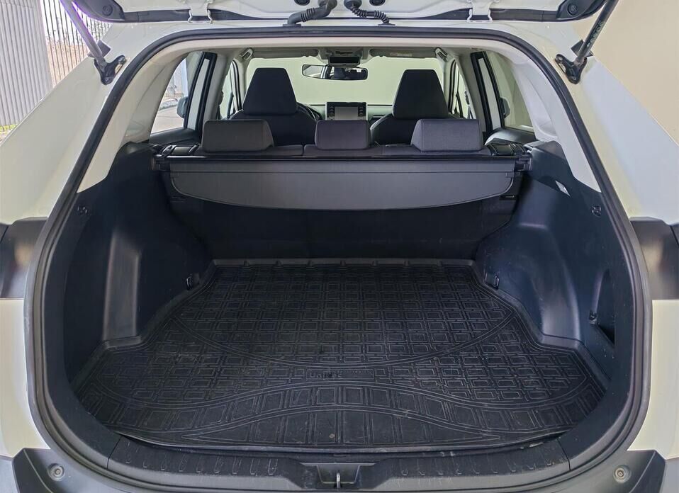 Toyota RAV4, V (XA50) 2.0 MT (149 л.с.)