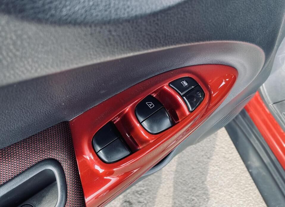 Nissan Juke, I 1.6 CVT (190 л.с.) 4WD