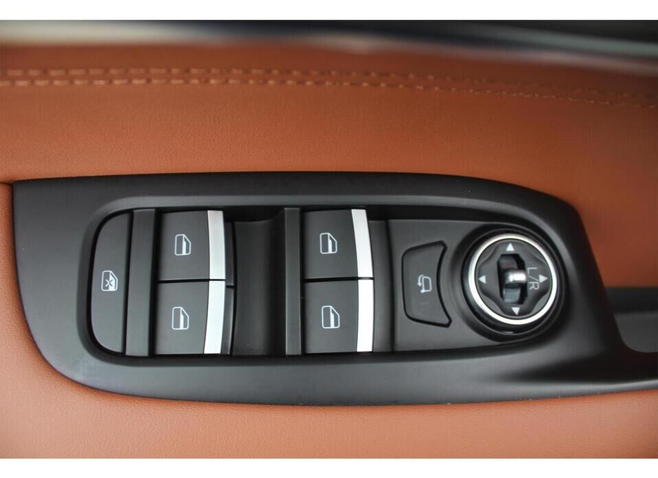 Chery Tiggo 8 Pro Max 2.0 AMT (197 л.с.) 4WD