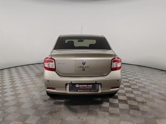 Renault Logan, 2015&nbsp;г., 187&nbsp;280&nbsp;км