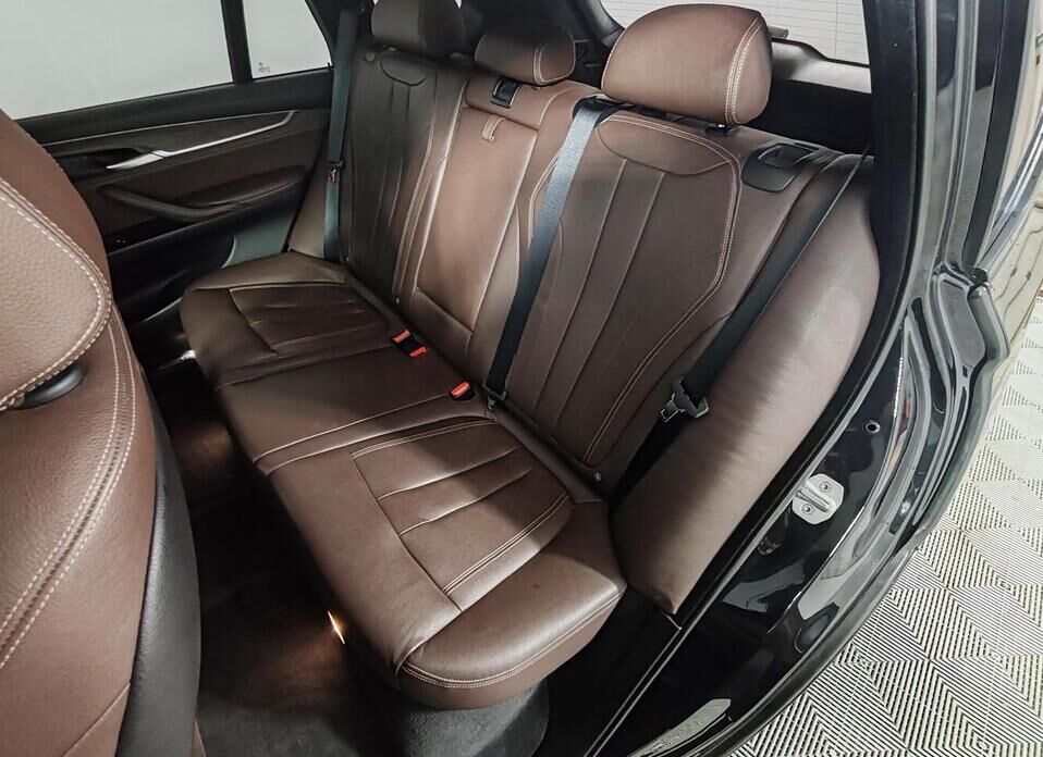 BMW X5, III (F15) 35i 3.0 AT (306 л.с.) 4WD