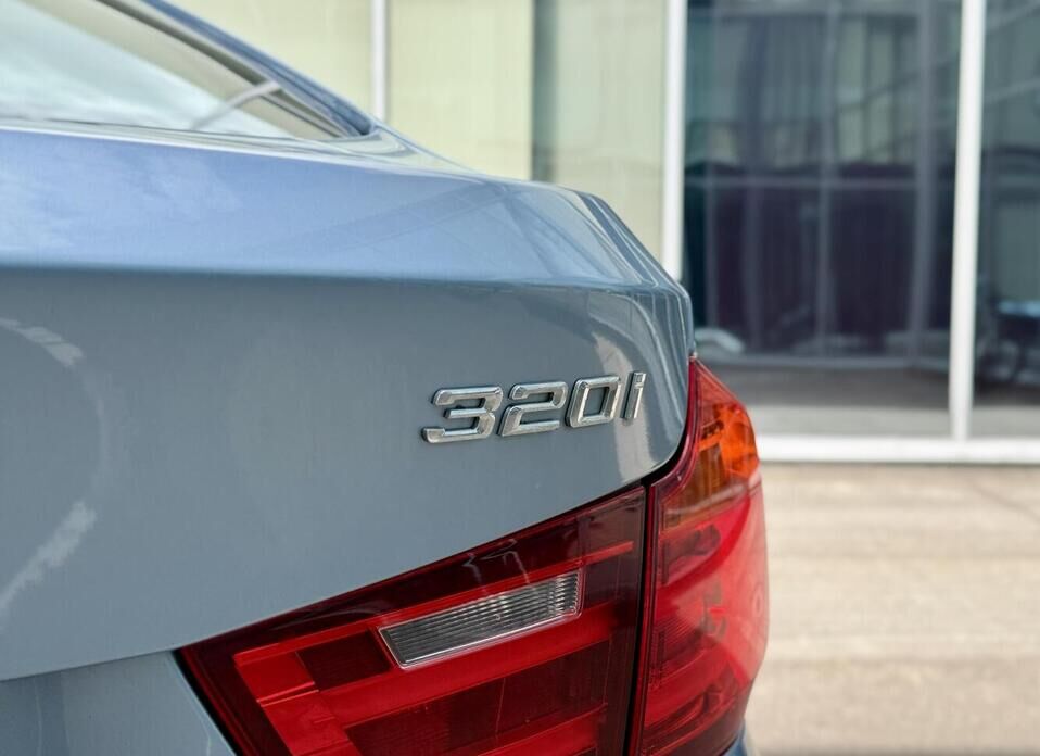 BMW 3 серии, VI (F3x) 320i xDrive 2.0 AT (184 л.с.) 4WD