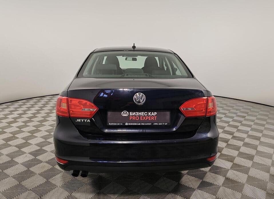 Volkswagen Jetta, VI 1.4 AMT (122 л.с.)