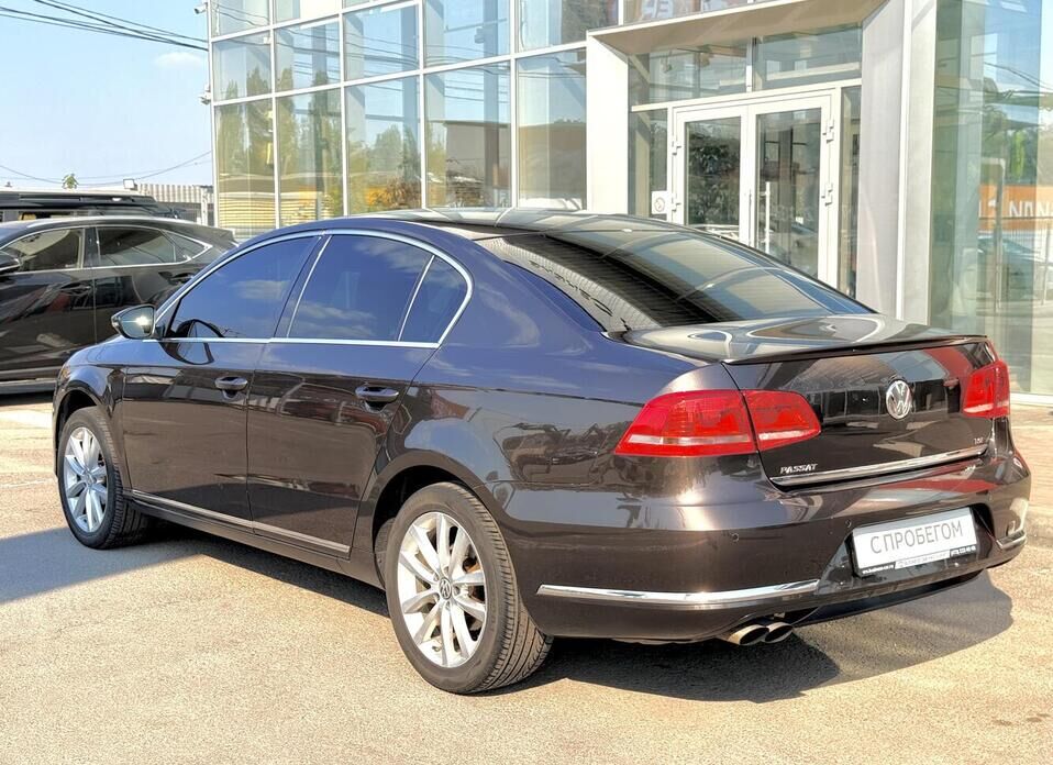 Volkswagen Passat, B7 1.8 MT (152 л.с.)