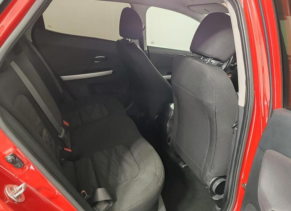 Kia Ceed, II Рестайлинг 1.6 AT (130 л.с.)