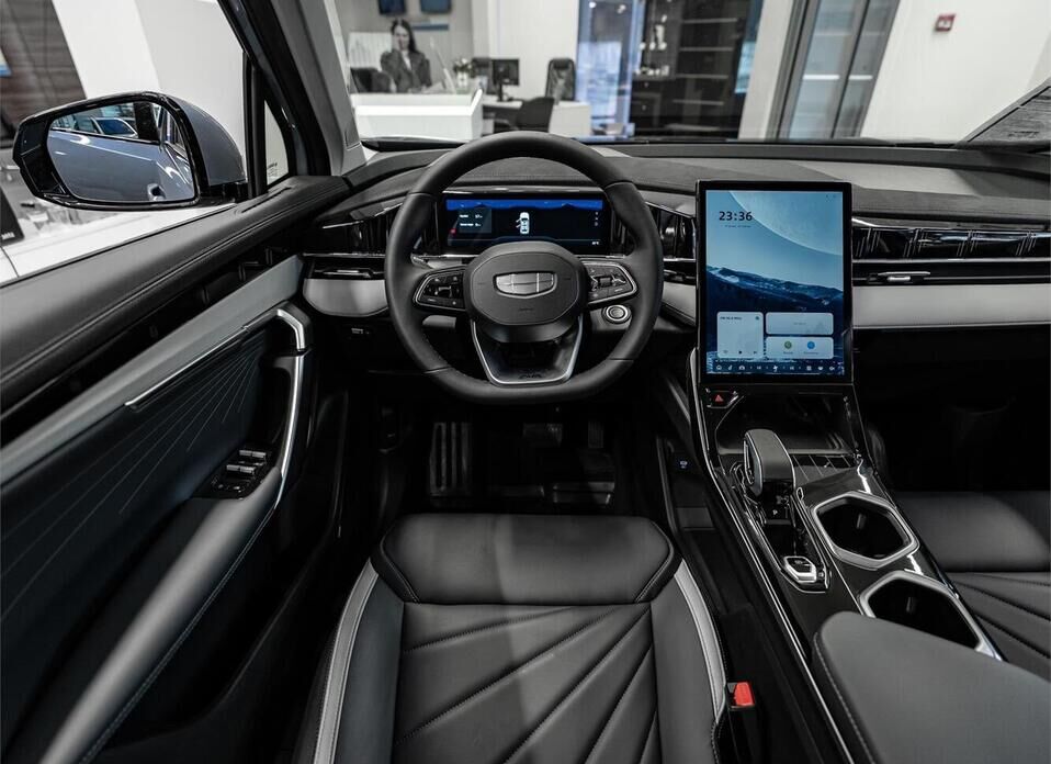 Geely Atlas, II 1.5 AMT (147 л.с.)