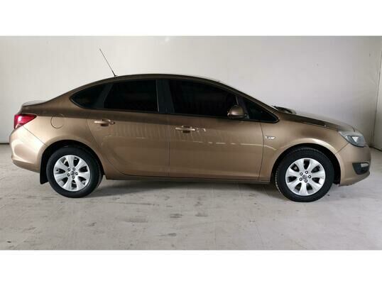 Opel Astra, 2014 г., 116 941 км