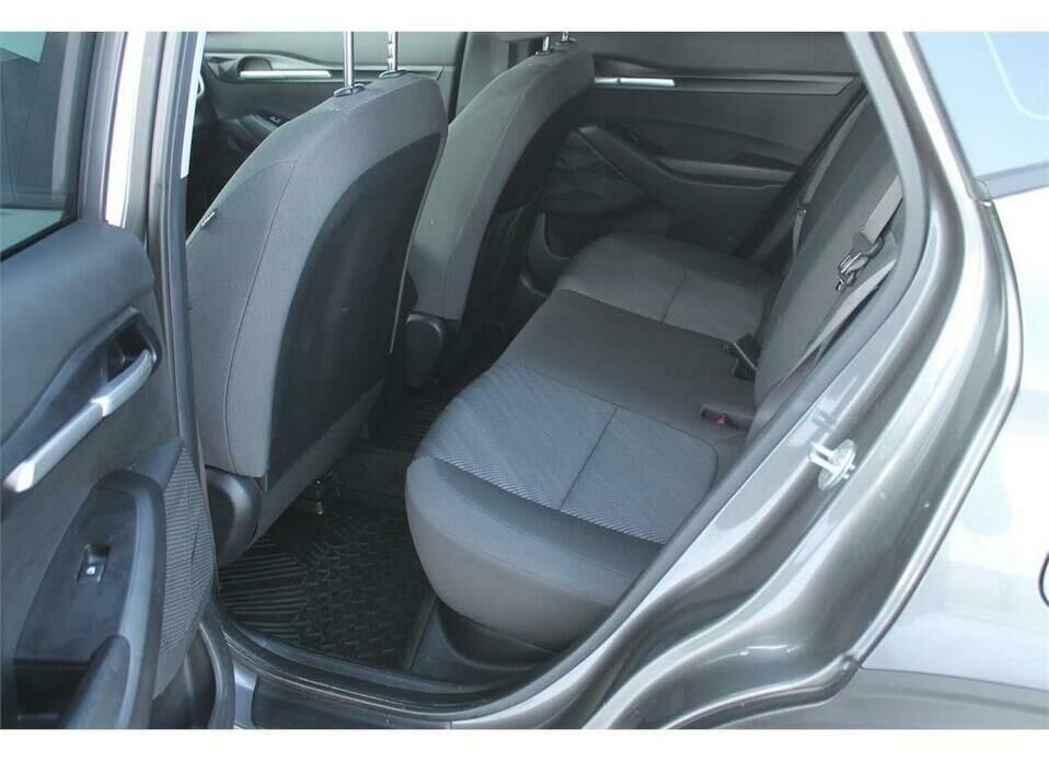 Kia Seltos 1.6 AT (123 л.с.)