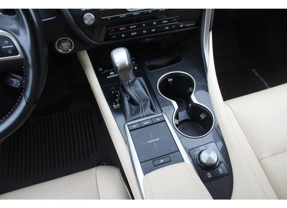 Lexus RX, IV Рестайлинг 300 2.0 AT (238 л.с.) 4WD