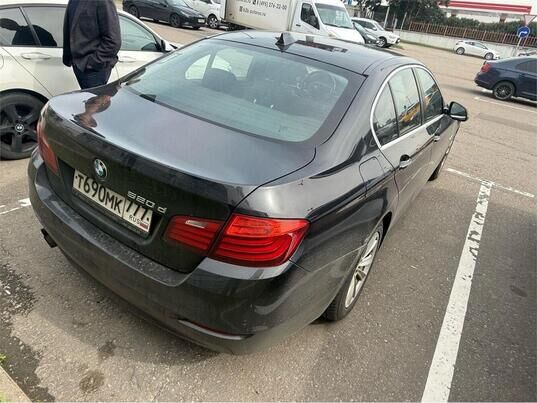 BMW 5 серии, 2014 г., 488 616 км