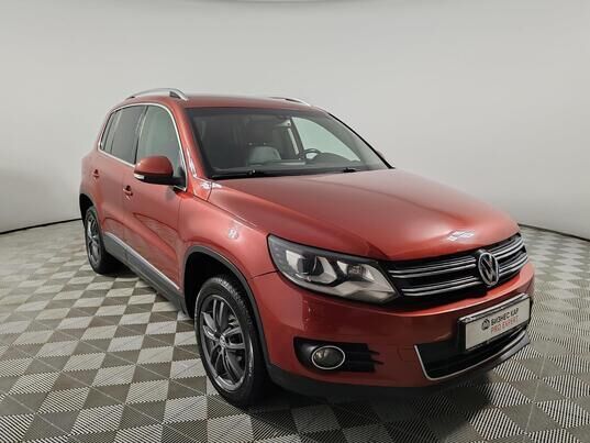 Volkswagen Tiguan, 2013&nbsp;г., 181&nbsp;374&nbsp;км