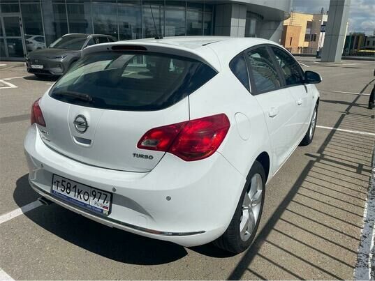 Opel Astra, 2012 г., 158 807 км