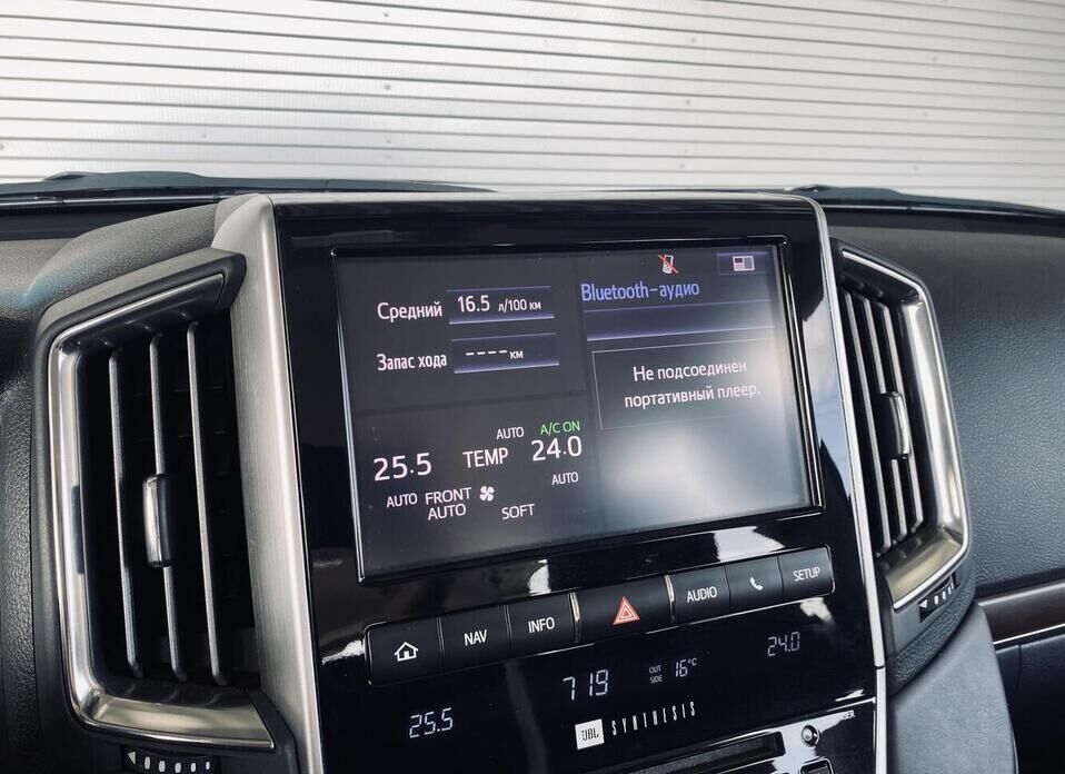 Toyota Land Cruiser, 200 Series Рестайлинг 2 4.5d AT (249 л.с.) 4WD