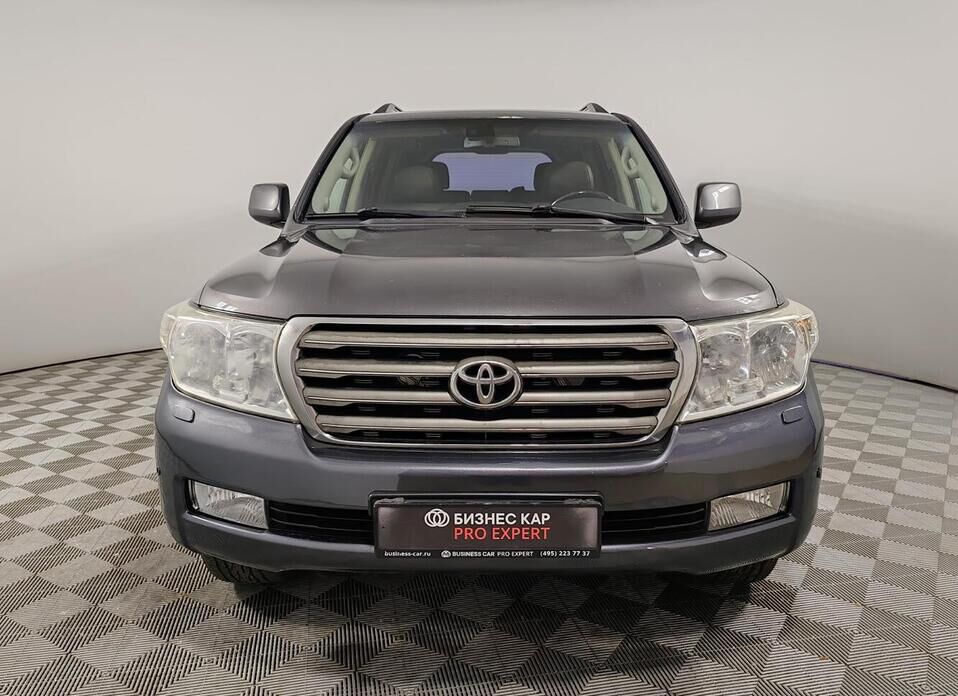 Toyota Land Cruiser, 200 Series 4.7 AT (288 л.с.) 4WD