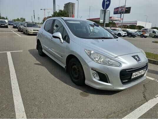 Peugeot 308, 2011 г., 123 976 км