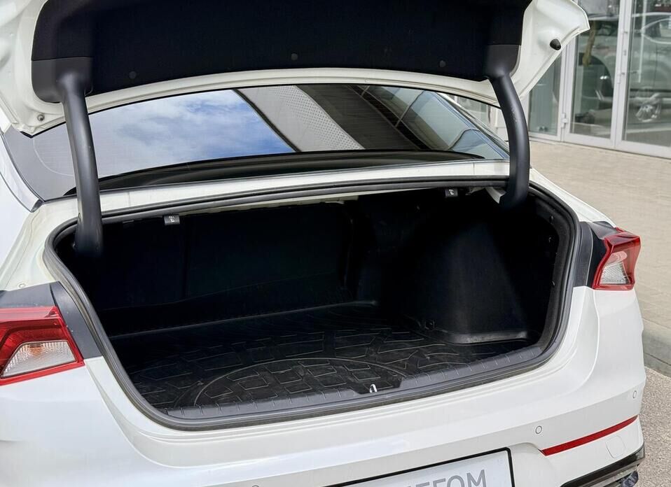 Kia K5, III 2.0 AT (150 л.с.)