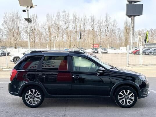 LADA (ВАЗ) Granta, 2023&nbsp;г., 87&nbsp;301&nbsp;км