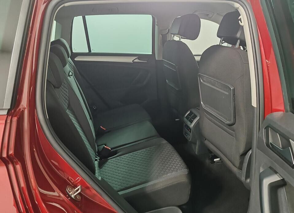 Volkswagen Tiguan, II 1.4 AMT (150 л.с.)