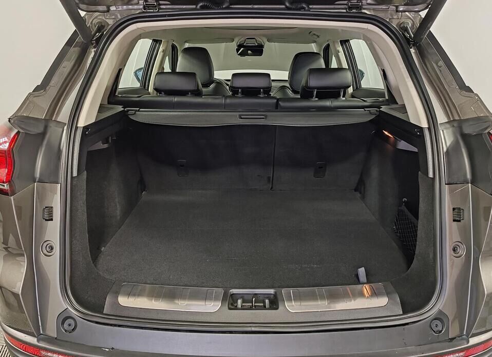Geely Atlas Pro 1.5 AMT (177 л.с.) 4WD