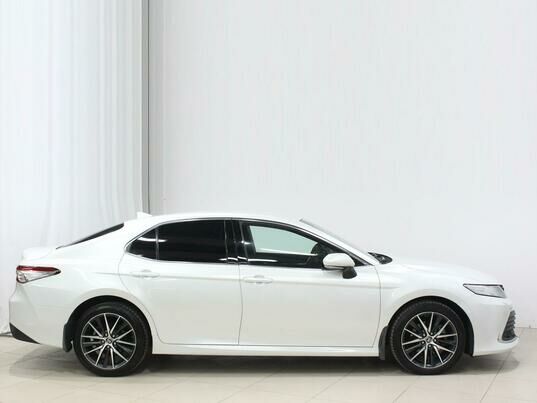 Toyota Camry, 2021 г., 94 289 км
