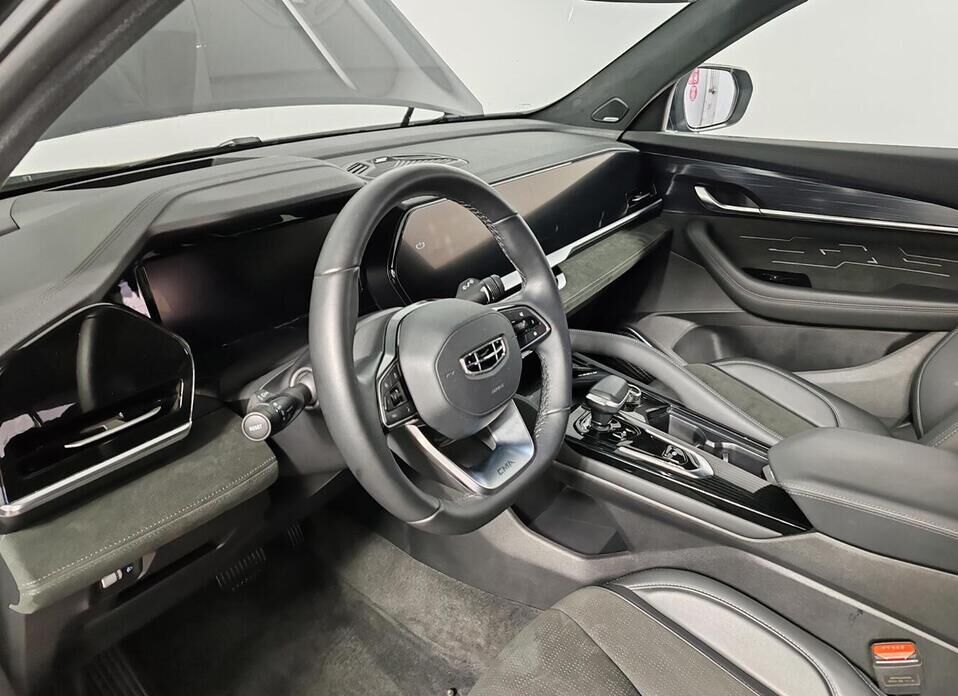 Geely Monjaro, I 2.0 AT (238 л.с.) 4WD