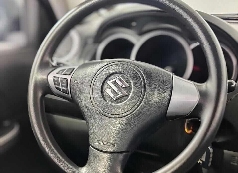 Suzuki Grand Vitara, II Рестайлинг 2.0 MT (140 л.с.) 4WD