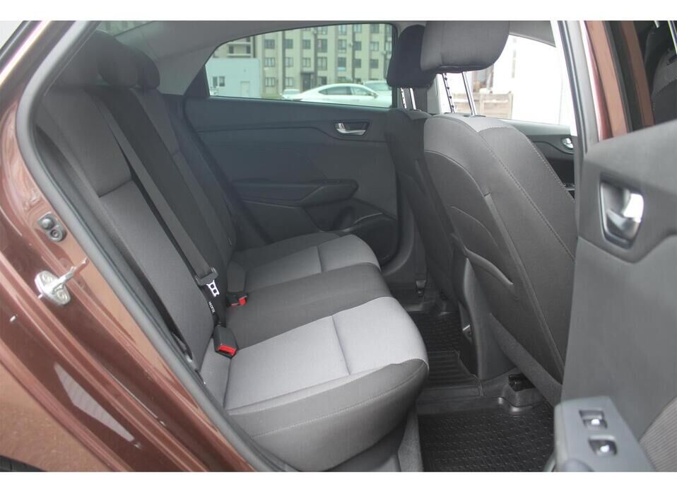 Hyundai Solaris 1.6 AT (123 л.с.)