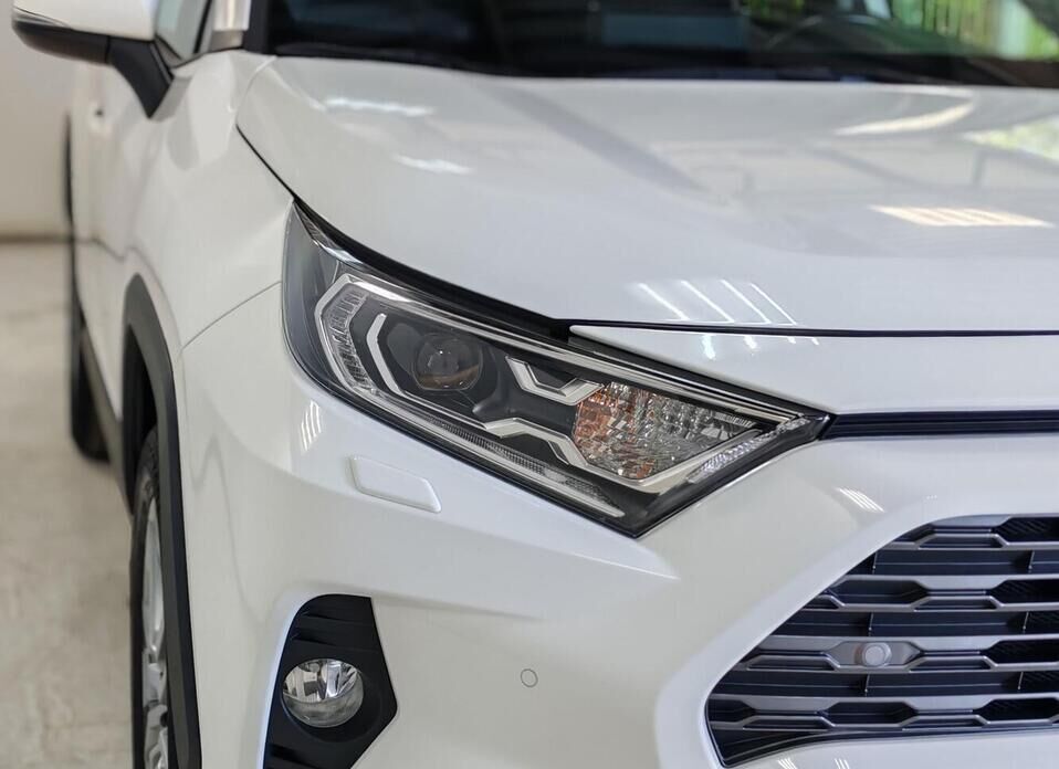 Toyota RAV4, V (XA50) 2.0 CVT (149 л.с.) 4WD