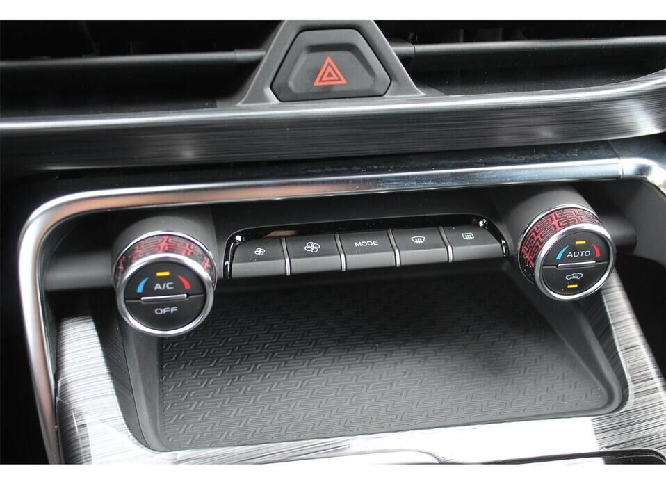Geely Tugella, I 2.0 AT (238 л.с.) 4WD