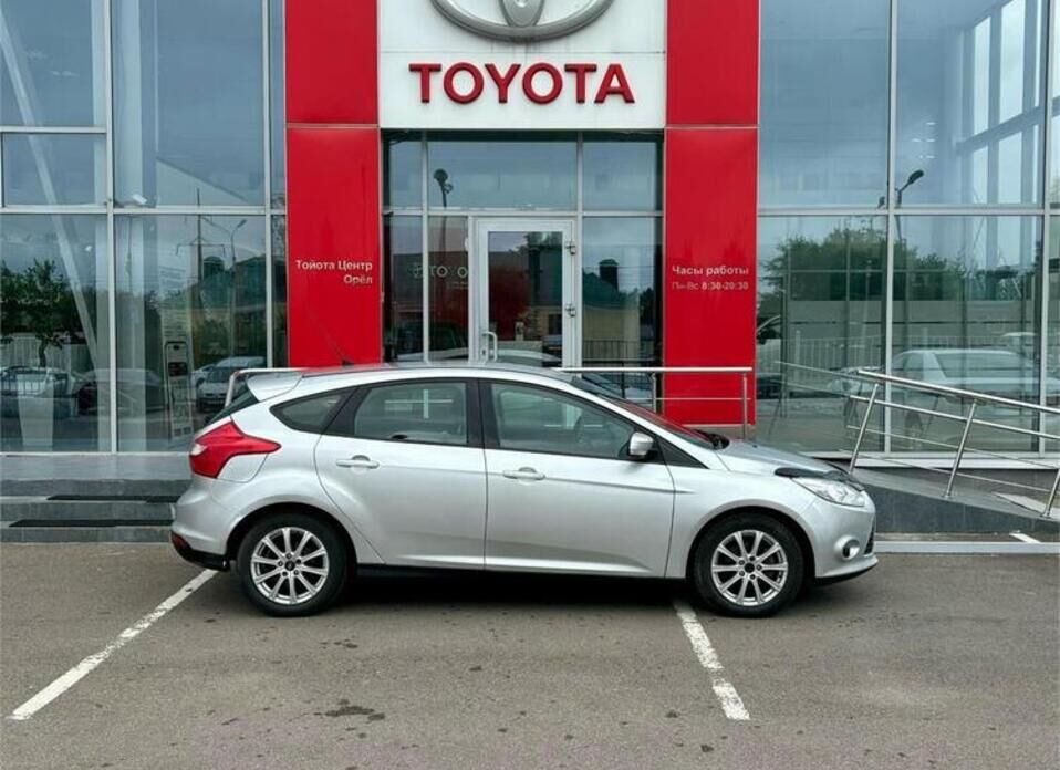 Ford Focus, III 1.6 MT (125 л.с.)