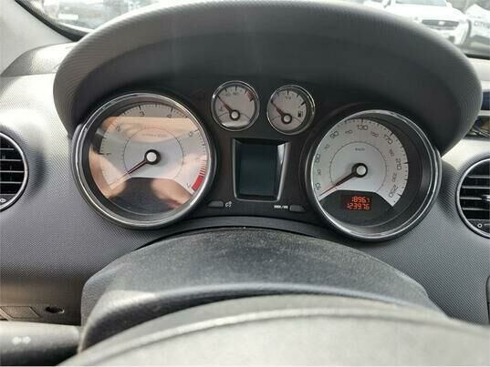 Peugeot 308, 2011 г., 123 976 км