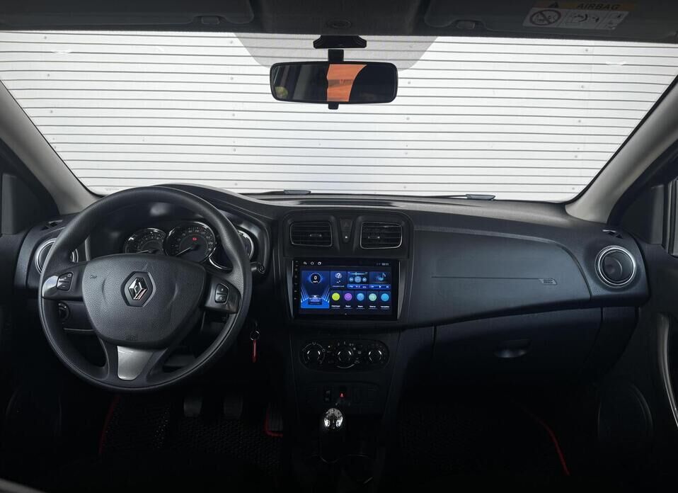 Renault Sandero, II Рестайлинг Stepway 1.6 MT (113 л.с.)
