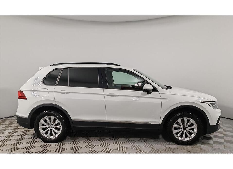 Volkswagen Tiguan, II Рестайлинг 1.4 AMT (150 л.с.)