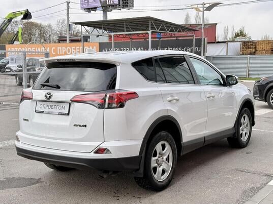 Toyota RAV4, 2018&nbsp;г., 71&nbsp;587&nbsp;км